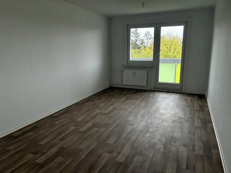 schöne 3-Zimmer-Wohnung in ruhiger Wohnlage in der Erich-Kästner-Straße 85 — photo 1